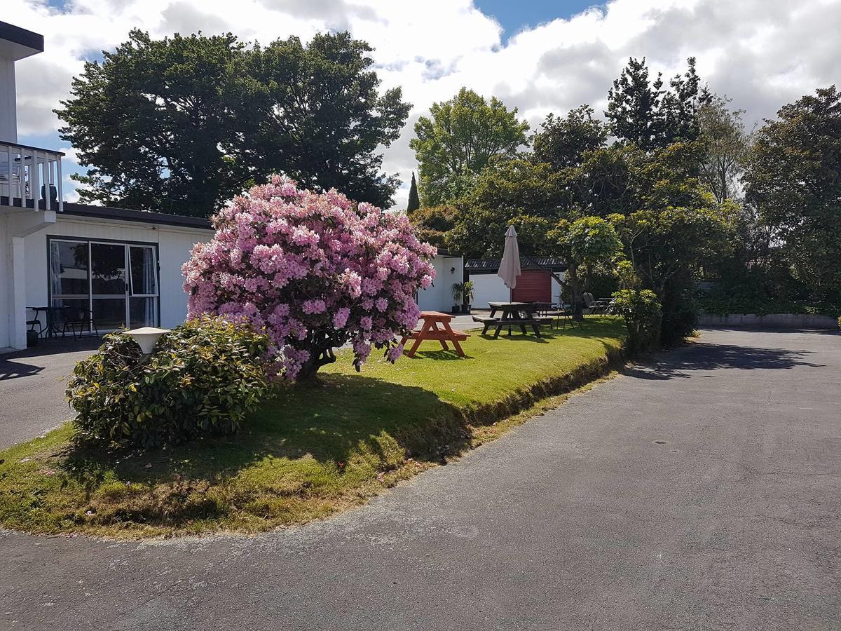 Adelphi Motel Lago Lago Taupo Esterno foto