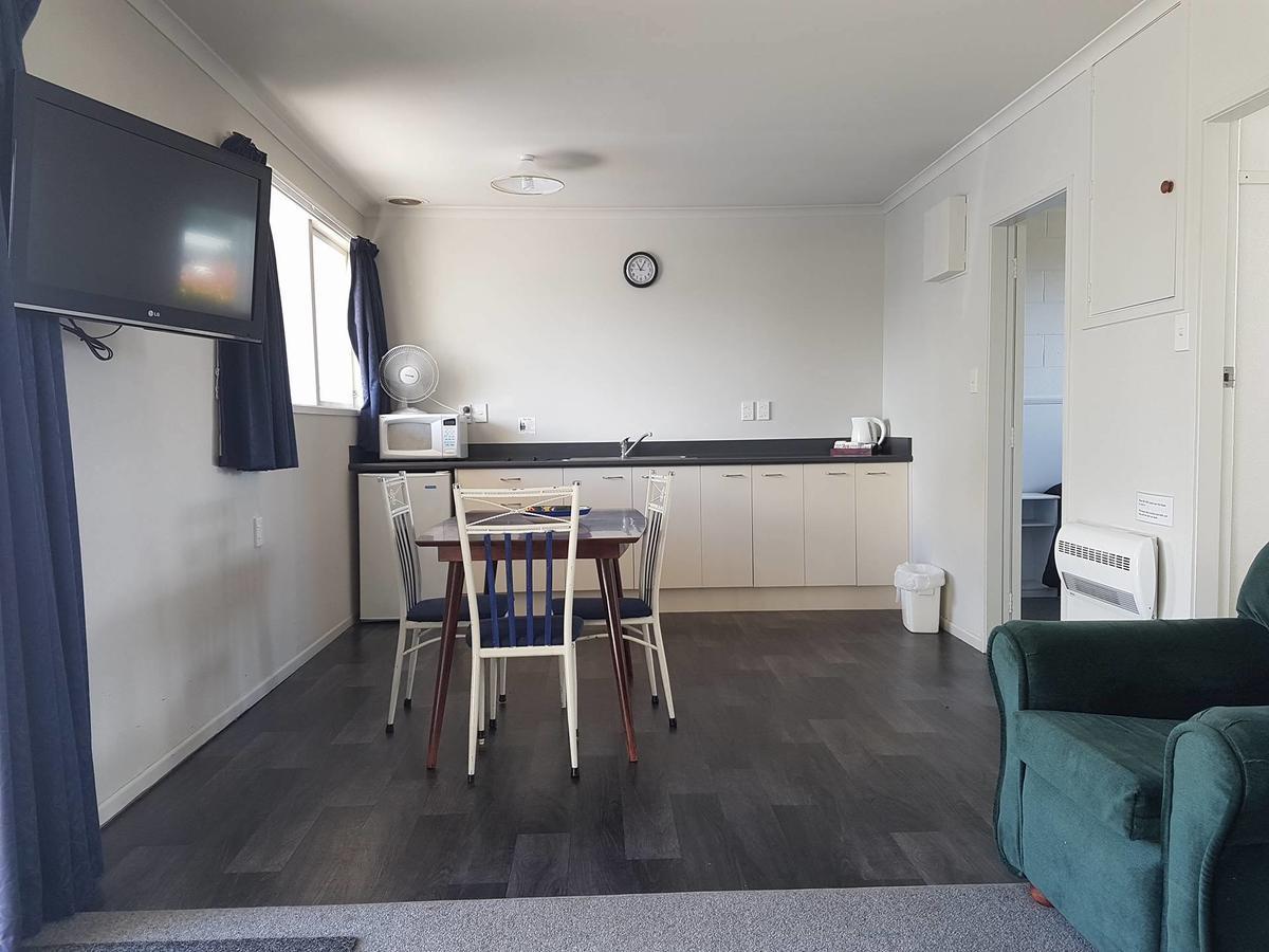 Adelphi Motel Lago Lago Taupo Esterno foto